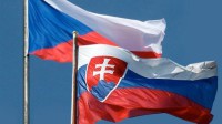 30. výročie vzniku Slovenskej republiky a Českej republiky vlajky SR a ČR
