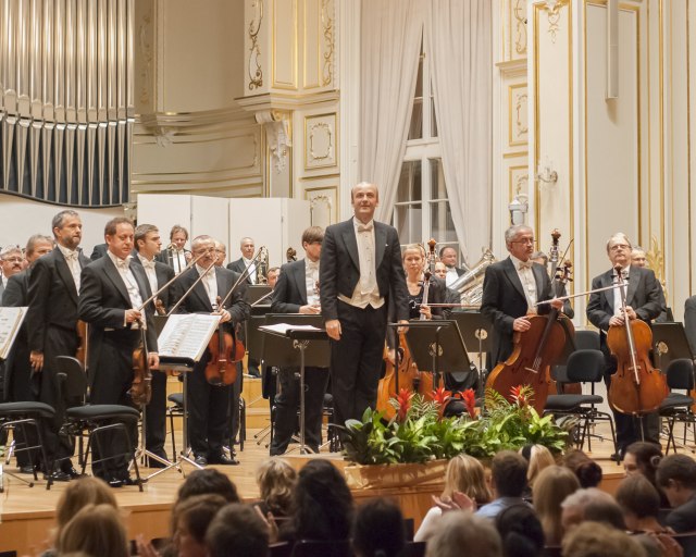 POZVÁNKA na prvý MIMORIADNY KONCERT / Egon Krák PÚTNICI - 1053 Photo © Alexander Trizuljak 