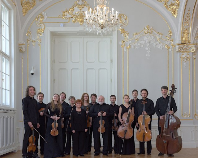 Slovenský komorný orchester v Ćadci - 5   SF SKO Warchalovci 29 04 2016 © Jan Lukas 