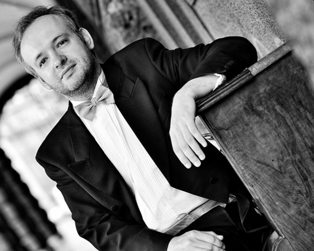 Český klavirista Martin Kasík uvedie záverečný koncert cyklu Klavír a klaviristi 73. koncertnej sezóny - Martin Kasík 01 