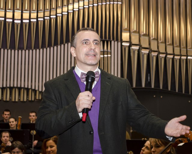 Hudobná akadémia a rodinný koncert  v Redute - Rodinný koncert, ilustračná foto str. 44 