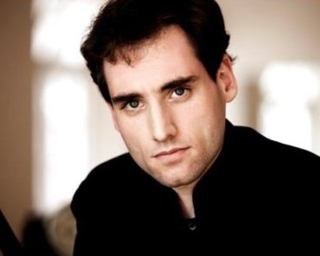 Klavírny virtuóz Boris Giltburg vystúpi so Slovenskou filharmóniou - boris_giltburg 