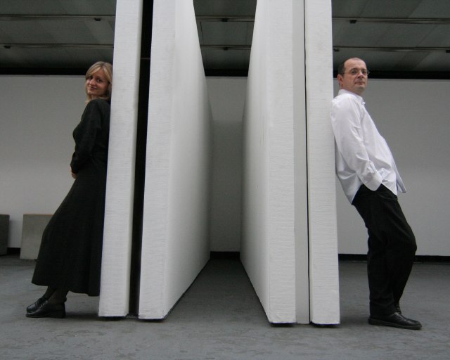 Klavírne duo Nora a Miki Skuta s Richardom Stankem v Malej sále SF - foto - M. Skuta + N. Skuta - FOTO LENKA RAJČANOVÁ 