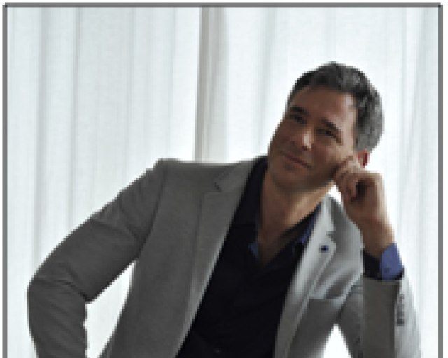 Slovenská filharmónia, husľový virtuóz Ivan Ženatý a dirigent Charles Olivieri Munroe - munroe 