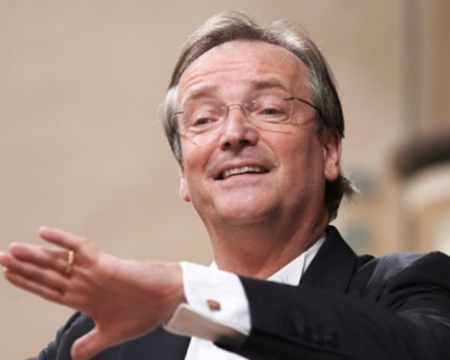 Symfonické koncerty pod taktovkou Olivera Dohnányiho zaznejú opäť s návštevníkmi v Koncertnej sieni - oliver-von-dohnanyi-large 