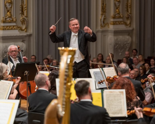 Slovenská filharmónia, klavírny virtuóz Dmitry Shishkin a hosťujúci dirigent Erik Nielsen - 240512-sf-cizmarovic-say-07-1-860x573 