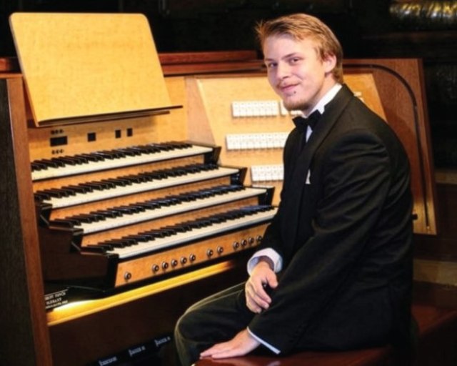 ORGANOVÝ RECITÁL TOMÁŠA MIHALIKA - T. Mihalik 